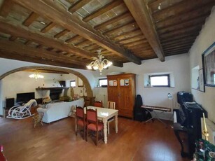Casa Indipendente in Vendita ad Castelbellino - 220000 Euro