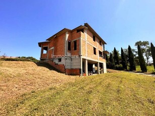 Casa Indipendente in Vendita ad Castiglione del Lago - 220000 Euro