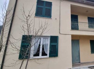 Casa Indipendente in Vendita ad Massa - 400000 Euro