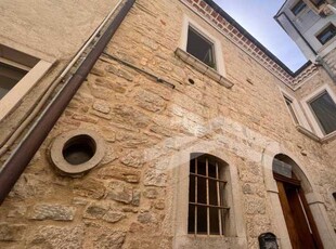 Casa Indipendente in Vendita ad Mirabello Sannitico - 200000 Euro