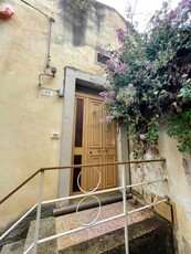 Casa Indipendente in Vendita ad Modica - 88000 Euro