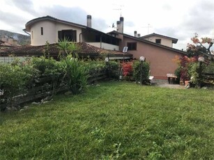 casa indipendente in Vendita ad Perugia - 450000 Euro