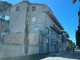Casa Indipendente in Vendita ad Ripatransone - 350000 Euro