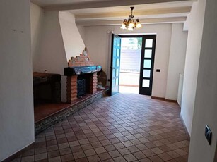 Casa Semi indipendente in Vendita ad Bagni di Lucca - 145000 Euro