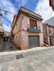 Casa Semi indipendente in Vendita ad Modica - 45000 Euro