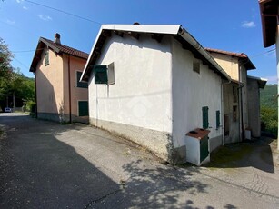 Casa semindipendente in vendita