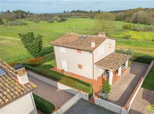 Casa singola in buono stato di 180 mq. a Quattro Strade