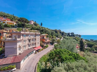 Esclusivo boutique hotel in vendita tra Lerici e Tellaro