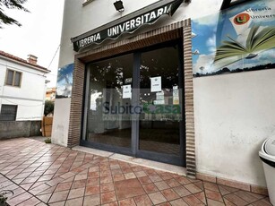 Locale Commerciale in Affitto ad Chieti - 850 Euro
