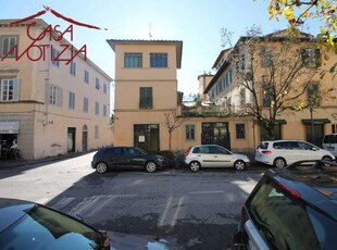 Locale Commerciale in Affitto ad Lucca - 2300 Euro