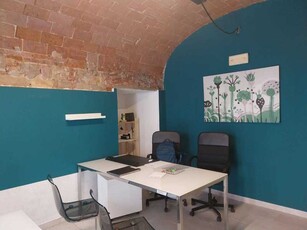 Locale Commerciale in Affitto ad Pisa - 800 Euro