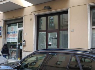 Locale Commerciale in Affitto ad San Benedetto del Tronto - 800 Euro