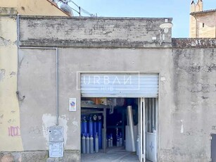 Magazzino in Vendita ad Santarcangelo di Romagna - 280000 Euro