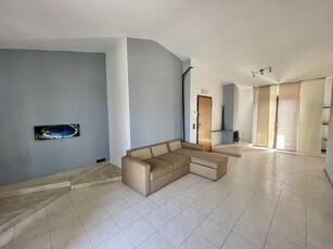Mansarda in Via mantova, Reggio di Calabria, 4 locali, 2 bagni, 115 m²