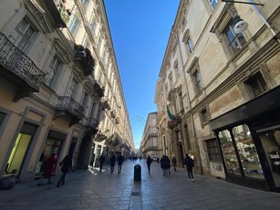 Negozio in affitto a Torino