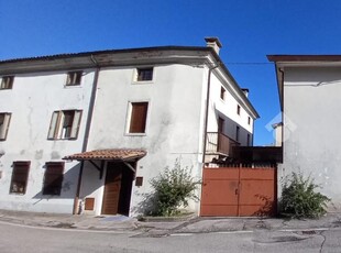 Palazzo in vendita a San Vito Di Leguzzano