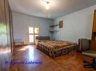 Porzione di casa in affitto a Forli'