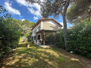 Quadrilocale con giardino, Rosignano Marittimo castiglioncello