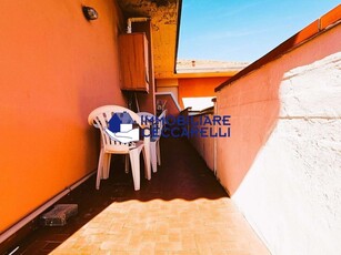 Quadrilocale in Vendita a Massa, zona Marina di Massa, 190'000€, 70 m²