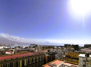 Quadrilocale in vendita a Napoli - Zona: 2 . Mercato, Pendino, Avvocata, Montecalvario, Porto, S.Giuseppe, Centro Storico