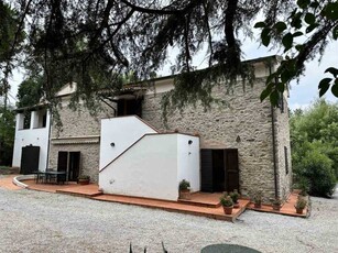 Rustico-Casale-Corte in Vendita ad Campiglia Marittima - 790000 Euro