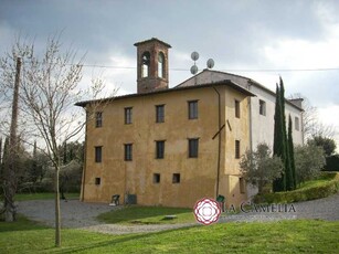 Rustico-Casale-Corte in Vendita ad Capannori - 950000 Euro