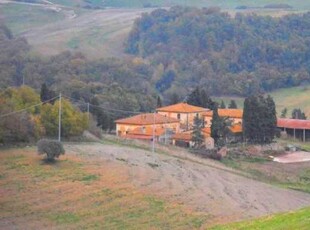 Rustico-Casale-Corte in Vendita ad Volterra - 650000 Euro