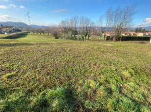 terreno agricolo in vendita a Villa d'Adda