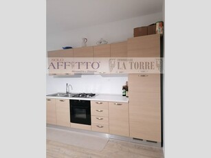 Trilocale in Affitto a Alessandria, zona Centro-P.zza Matteotti, 550€, 80 m², arredato