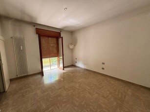 Trilocale in Affitto a Terni, 500€, 95 m²