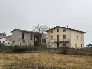 Vendita Casa singola, in zona RUSTIGAZZO, LUGAGNANO VAL D'ARDA