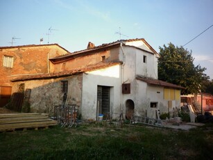 Vendita Colonica, in zona SANTA MARIA, BUGGIANO