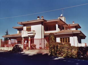 Vendita Villa o villino in Rogliano
