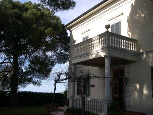Villa a Casale Marittimo, 8 locali, 3 bagni, giardino privato, 380 m²