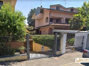 Villa a schiera in vendita a Brugherio
