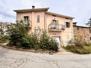 Villa a Schiera in Vendita ad Castiglione del Lago - 120000 Euro