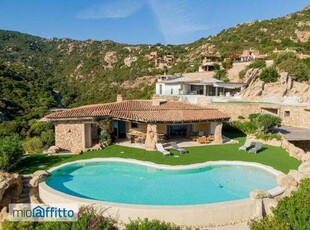 Villa arredata con terrazzo Porto cervo