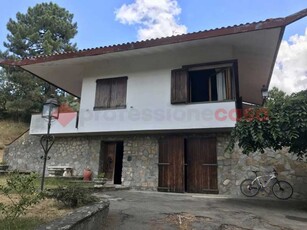 Villa Bifamiliare in Vendita ad Cavriglia - 405000 Euro