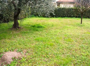 Villa con giardino a San Giuliano Terme