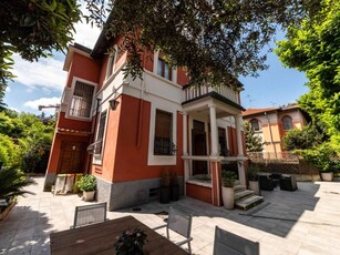 Villa in affitto a Milano