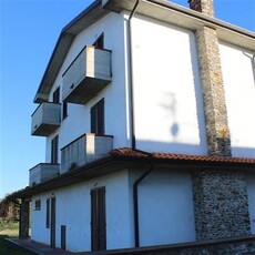 Villa in buono stato di 300 mq. a Cenaia