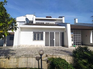 villa in vendita a Ardea