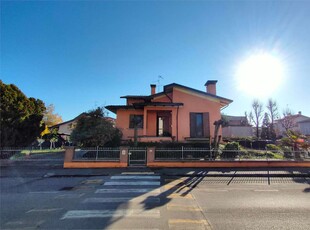 Villa in vendita a Campogalliano