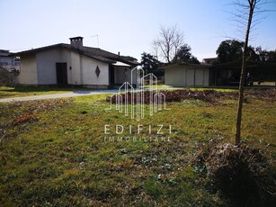Villa in Vendita a Massa, zona Poveromo, 490'000€, 72 m²