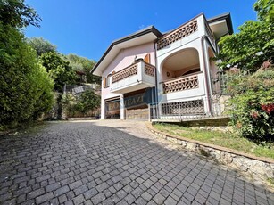 Villa in vendita a Massarosa