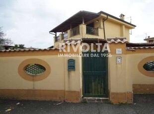 Villa in vendita a Roma