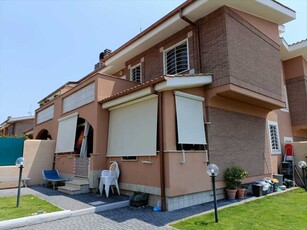 Villa in Vendita ad Anzio - 279000 Euro