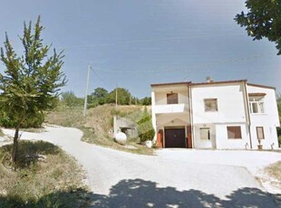 Villa in Vendita ad Campobasso - 300000 Euro