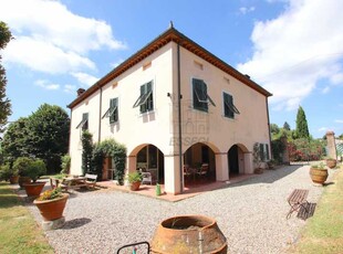 Villa in Vendita ad Capannori - 850000 Euro