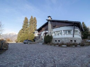Villa in Vendita ad Cremeno - 610000 Euro